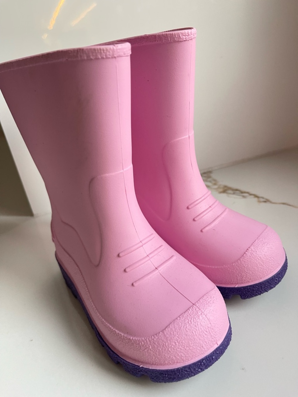 Girls pink rubber boots New
